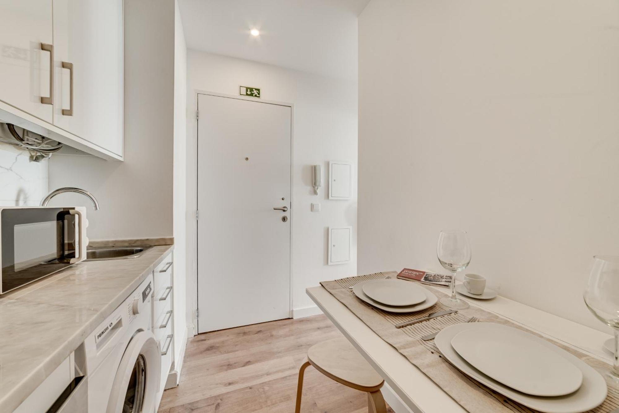 Lapa Stylish Apartments Lisbon Bagian luar foto